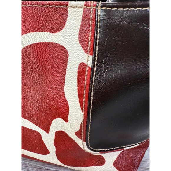 Nine & Co. Red and Brown Giraffe Print Shoulder Bag - Picture 5 of 16